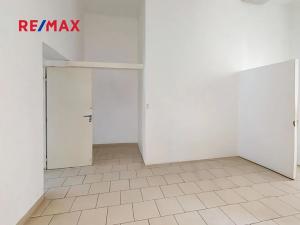 Prodej obchodního prostoru, Svitavy, 800 m2