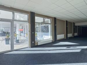Pronájem obchodního prostoru, Zlín, Okružní, 216 m2