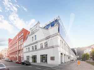 Pronájem kanceláře, Praha - Karlín, Křižíkova, 436 m2