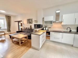 Prodej bytu 3+1, Hrušovany nad Jevišovkou, Lidická, 80 m2