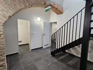 Pronájem obchodního prostoru, Brno, Křenová, 119 m2