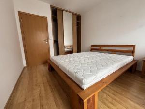 Pronájem bytu 2+kk, Praha - Smíchov, Randova, 48 m2