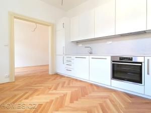 Pronájem bytu 1+1, Praha - Nové Město, Podskalská, 41 m2