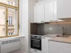 Pronájem bytu 1+1, Praha - Smíchov, Preslova, 26 m2