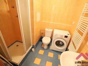 Pronájem bytu 2+kk, Praha - Zbraslav, Aleny Santarové, 41 m2