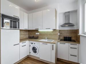 Pronájem bytu 2+kk, Praha - Nové Město, Biskupský dvůr, 37 m2