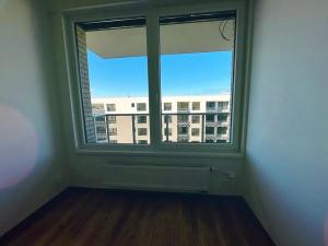 Pronájem bytu 2+kk, Praha - Hlubočepy, náměstí Olgy Scheinpflugové, 49 m2