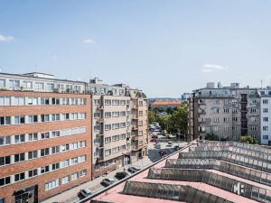 Pronájem bytu 2+kk, Praha - Holešovice, U Pergamenky, 55 m2