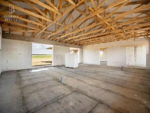 Prodej rodinného domu, Sukorady, 240 m2