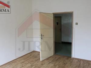 Pronájem kanceláře, Kolín, U Křižovatky, 19 m2