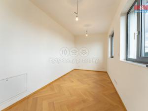 Prodej rodinného domu, Praha - Velká Chuchle, Bochníčkova, 304 m2