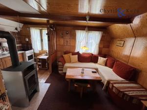 Prodej chaty, Rožnov pod Radhoštěm, Pod strání, 50 m2