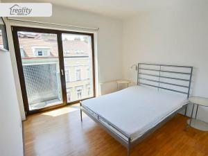Pronájem bytu 2+kk, Praha - Žižkov, Prokopova, 46 m2