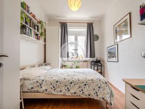 Pronájem bytu 2+kk, Praha - Žižkov, Křišťanova, 55 m2