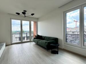 Pronájem bytu 2+kk, Praha, Výstavní, 59 m2