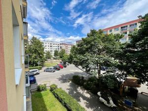 Pronájem bytu 2+kk, Praha - Hlubočepy, Brichtova, 43 m2
