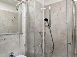 Pronájem bytu 2+1, Praha - Malešice, Chotutická, 54 m2