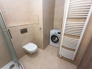 Pronájem bytu 1+kk, Praha - Stodůlky, Toufarova, 33 m2