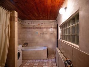 Prodej rodinného domu, Drahelčice, Malá Strana, 230 m2