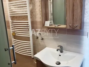 Prodej bytu 2+kk, Jičín, Nám. V. Čtvrtka, 46 m2