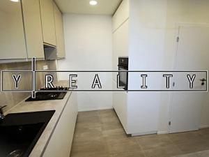 Pronájem bytu 2+kk, Praha - Karlín, Pobřežní, 58 m2