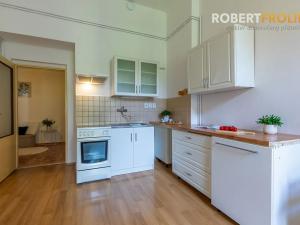 Prodej bytu 2+kk, Praha - Dejvice, Dejvická, 48 m2