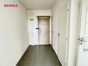 Pronájem bytu 2+kk, Praha - Háje, Plickova, 42 m2
