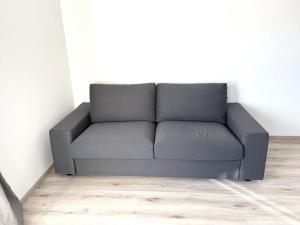 Pronájem bytu 1+kk, Tuchoměřice, V Kněžívce, 33 m2