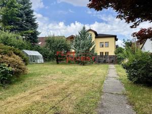 Pronájem ubytování, Průhonice, Chrpová, 150 m2