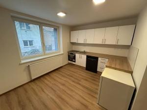 Pronájem bytu 1+1, Ostrava, Obránců míru, 37 m2