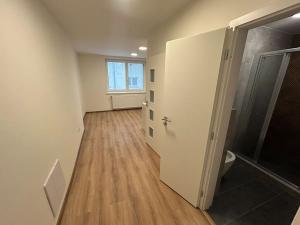 Pronájem bytu 1+1, Ostrava, Obránců míru, 37 m2