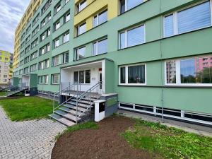 Pronájem bytu 2+kk, Kladno, Hřebečská, 48 m2