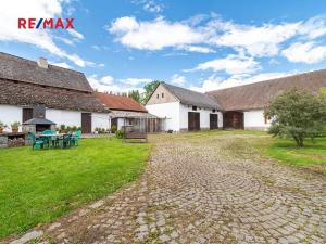Prodej rodinného domu, Kozárovice, 174 m2