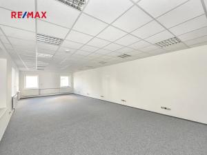Pronájem kanceláře, Plzeň, Kollárova, 83 m2