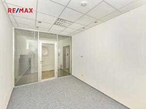 Pronájem kanceláře, Plzeň, Kollárova, 83 m2