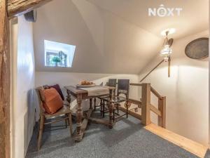 Prodej vícegeneračního domu, Neveklov, 200 m2