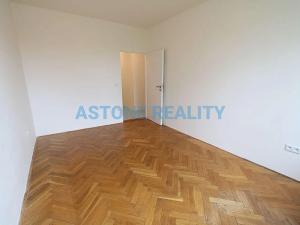 Pronájem bytu 3+1, Praha - Strašnice, V Rybníčkách, 88 m2