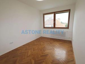 Pronájem bytu 3+1, Praha - Strašnice, V Rybníčkách, 88 m2
