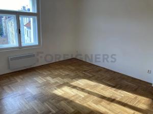Pronájem bytu 2+1, Hradec Králové, Masarykovo náměstí, 62 m2