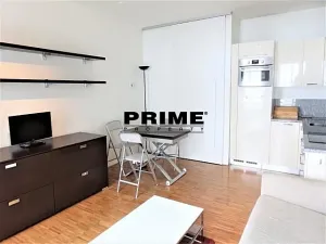 Pronájem bytu 2+kk, Praha - Žižkov, Prokopova, 43 m2