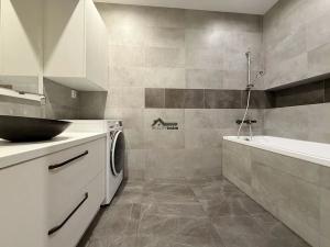 Prodej bytu 3+1, Ostrava, Rezkova, 68 m2