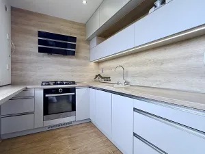 Prodej bytu 3+1, Ostrava, Rezkova, 68 m2