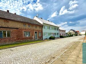 Prodej rodinného domu, Záříčí, 219 m2