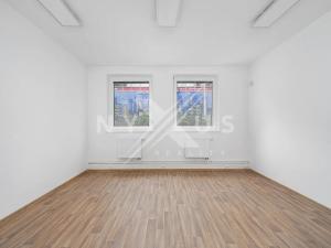 Prodej kanceláře, Praha - Řepy, Makovského, 101 m2