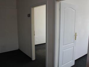 Pronájem kanceláře, Praha, Žitná, 95 m2