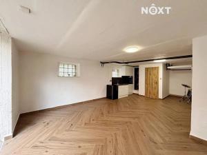 Prodej garáže, Praha - Hloubětín, Sadská, 35 m2