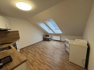 Pronájem bytu 2+kk, Brno, Vlhká, 41 m2