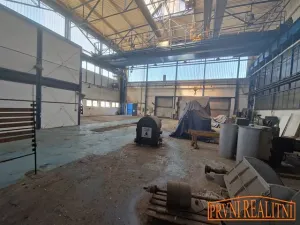 Pronájem skladu, Uherský Brod, Nivnická, 500 m2