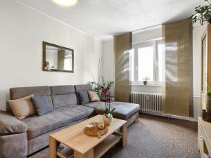 Prodej bytu 2+1, Praha - Malešice, Bydžovského, 59 m2