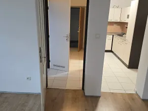 Pronájem bytu 2+1, Pardubice, 17. listopadu, 68 m2